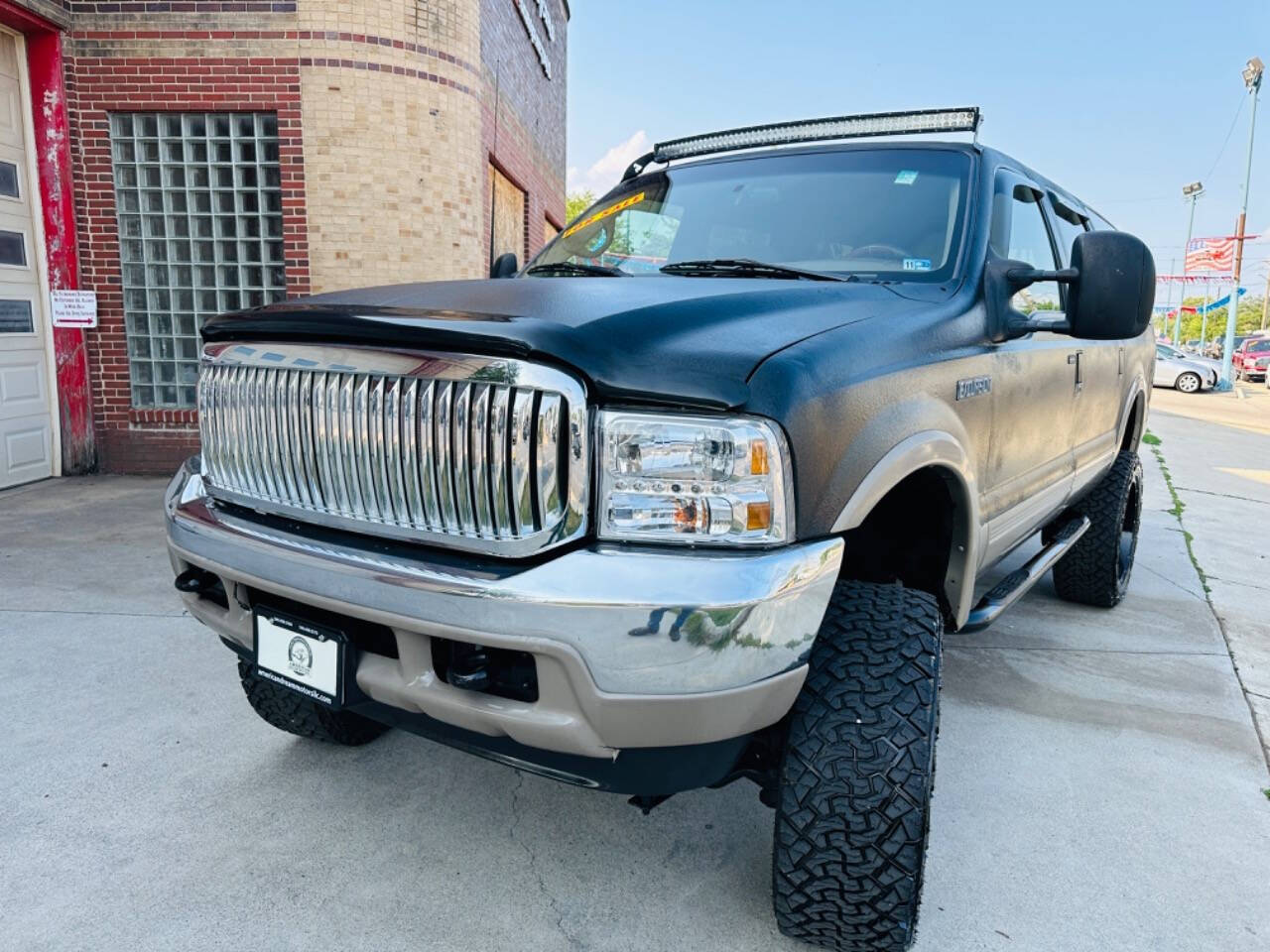 2000 Ford Excursion for sale at American Dream Motors in Winchester, VA