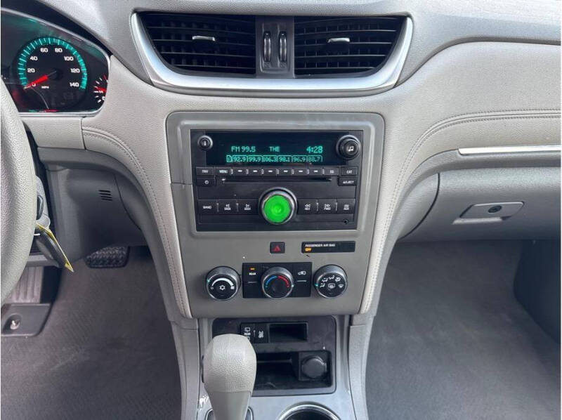 2014 Chevrolet Traverse LS