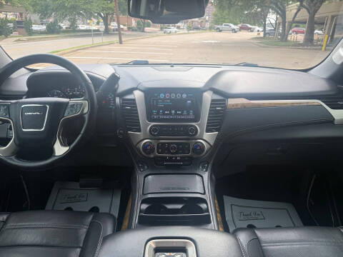 2017 GMC Yukon Denali