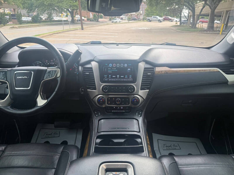 2017 GMC Yukon Denali
