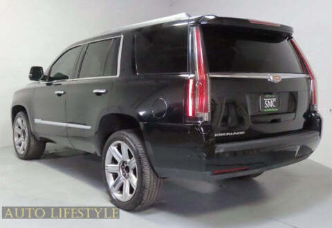 2017 Cadillac Escalade Luxury