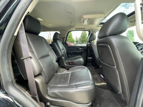 2014 Cadillac Escalade Luxury