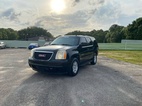 2007 GMC Yukon for sale at First Choice Financial LLC in Semmes AL