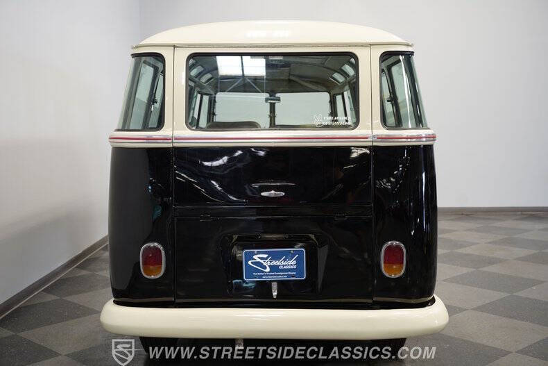 1975 Volkswagen Type 2