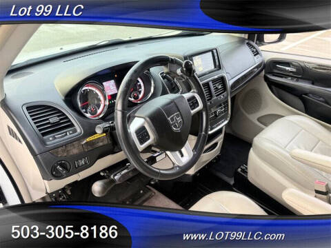 2011 Dodge Grand Caravan Crew