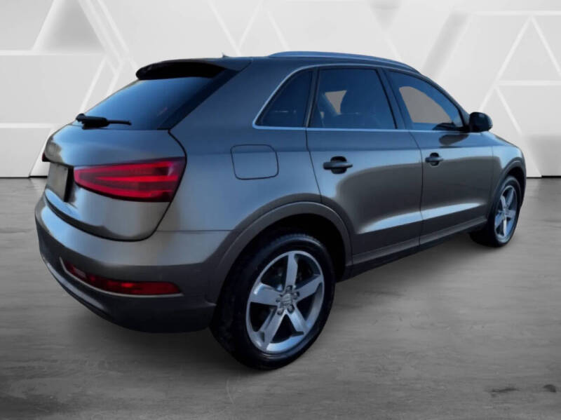 2015 Audi Q3 2.0T Premium Plus