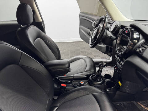 2018 MINI Hardtop 2 Door Cooper