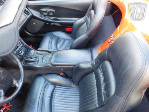 2004 Chevrolet Corvette