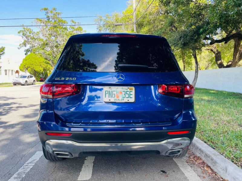 2021 Mercedes-Benz GLB GLB 250