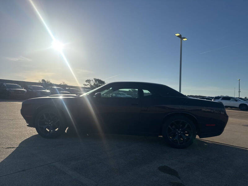 2020 Dodge Challenger SXT
