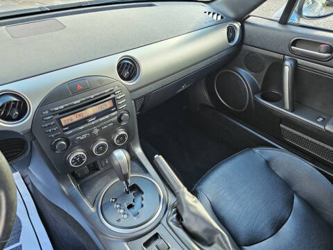 2010 Mazda MX-5 Miata Sport