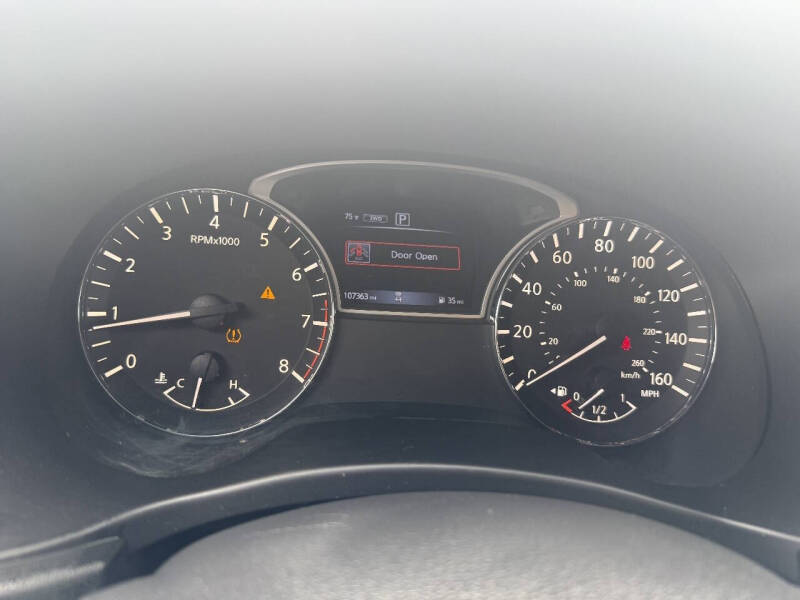 2018 Nissan Pathfinder S