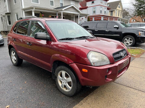 2008 Hyundai Tucson for sale at Dennis Public Garage in Newark NJ