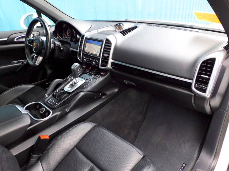 2016 Porsche Cayenne