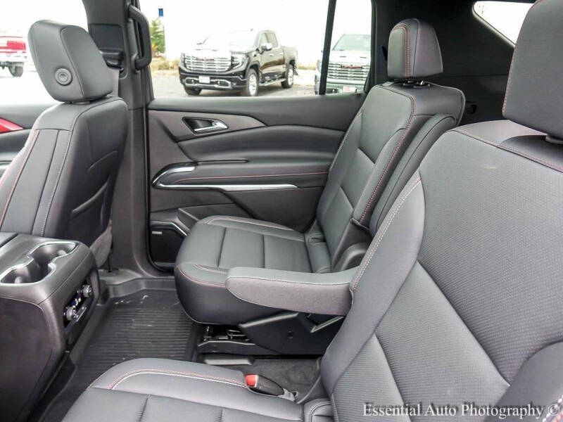 2025 Chevrolet Traverse Z71