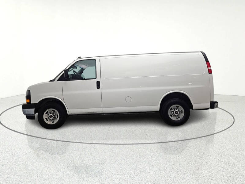 2020 GMC Savana 2500