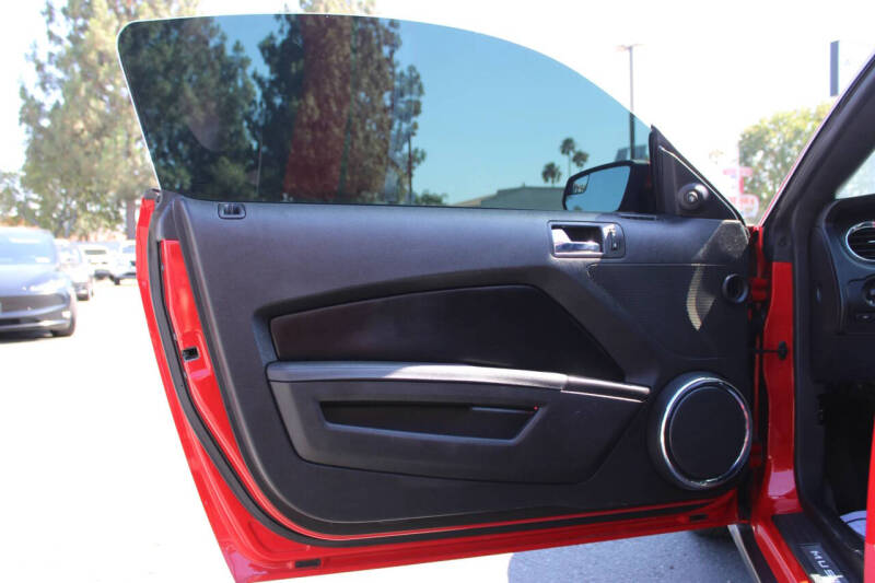 2012 Ford Mustang GT Premium