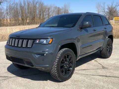 2017 Jeep Grand Cherokee for sale at Continental Motors LLC in Hartford WI