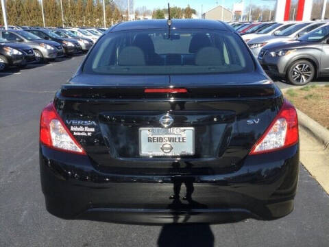 2019 Nissan Versa SV