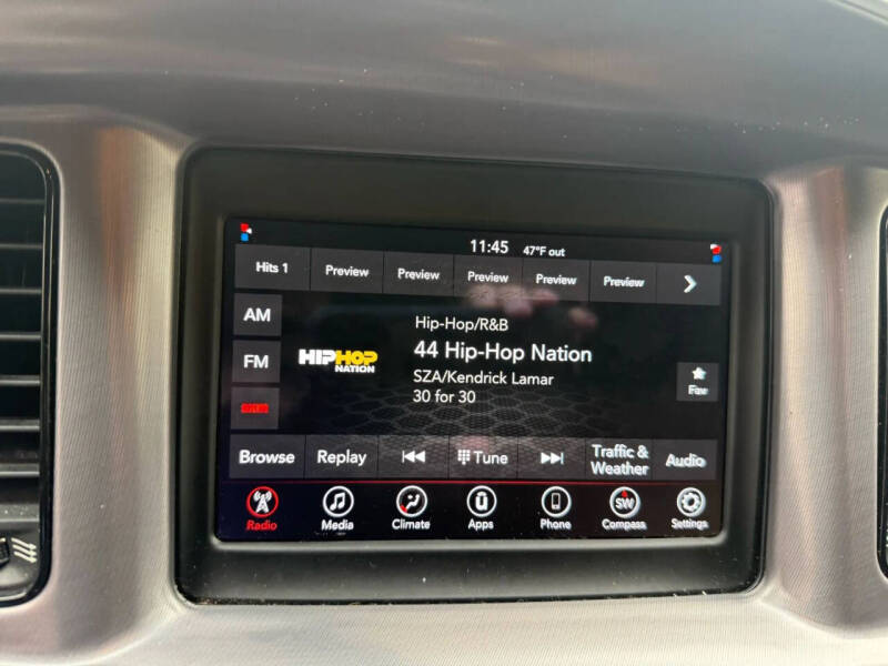 2019 Dodge Charger SXT