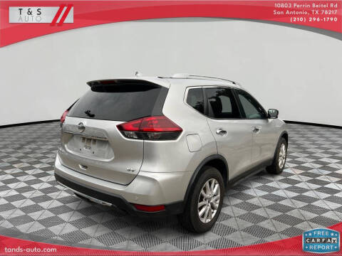 2020 Nissan Rogue SV