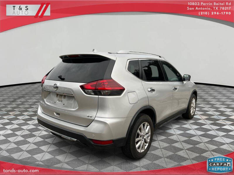 2020 Nissan Rogue SV