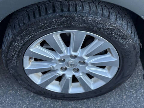 2014 Toyota Sienna LE 7-Passenger