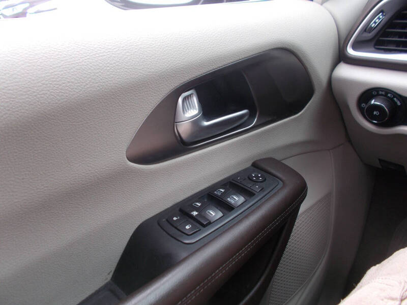 2018 Chrysler Pacifica Touring Plus