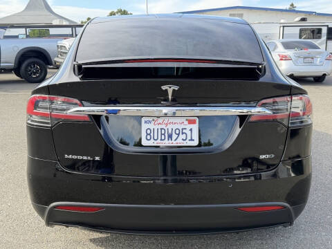 2016 Tesla Model X 90D