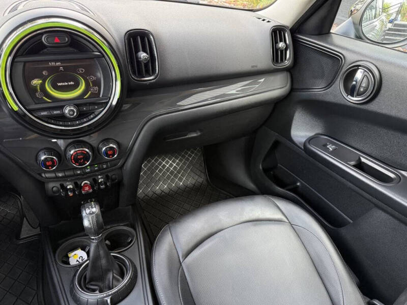 2017 MINI Countryman Cooper