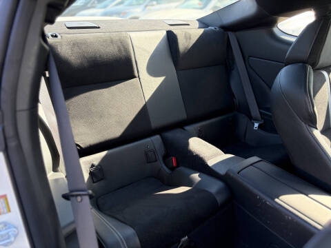2023 Toyota GR86 Premium