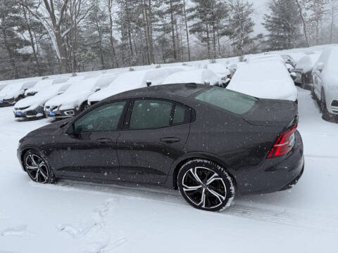 2025 Volvo S60 B5 Core