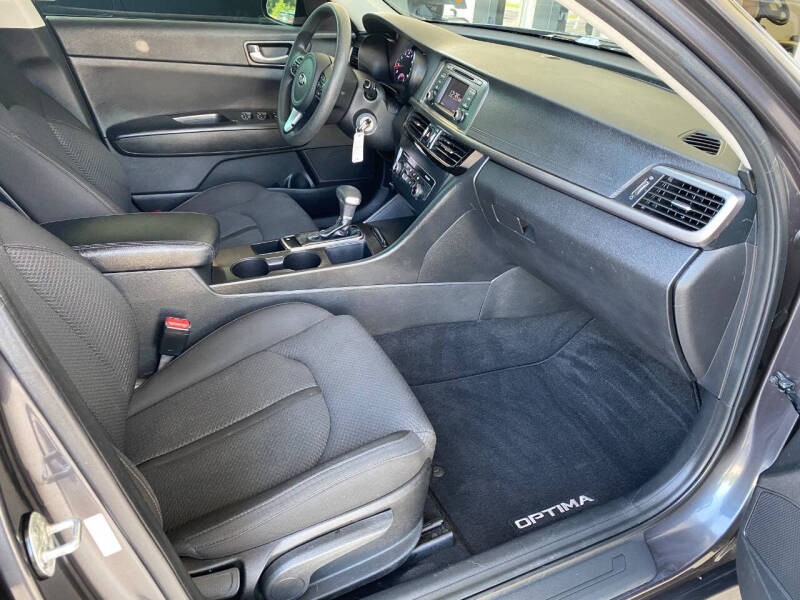 2017 Kia Optima LX