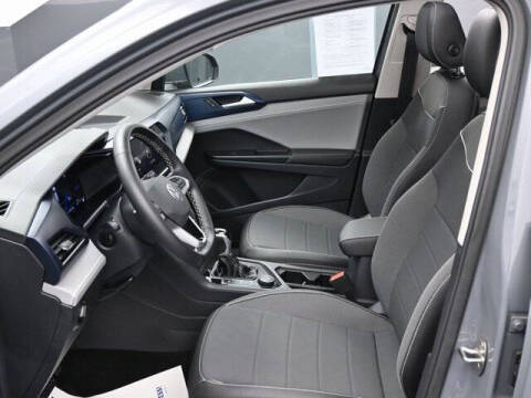 2024 Volkswagen Taos SE 4Motion