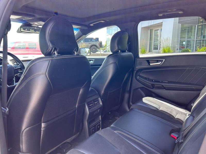 2019 Ford Edge ST