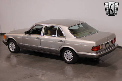 1988 Mercedes-Benz 560-Class 560 SEL