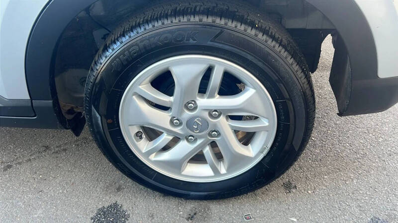 2022 Hyundai Venue SE