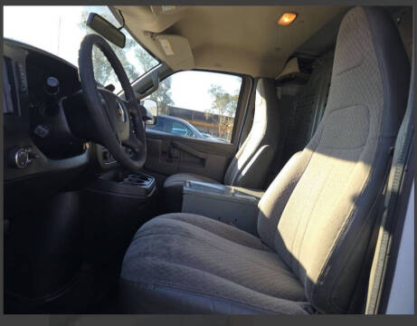 2017 Chevrolet Express 2500