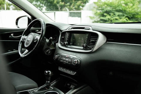 2017 Kia Sorento LX
