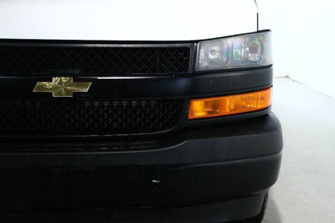 2023 Chevrolet Express 2500