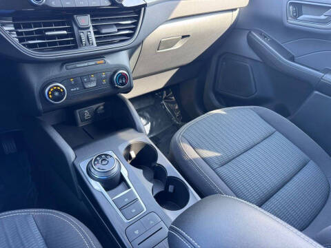 2024 Ford Escape