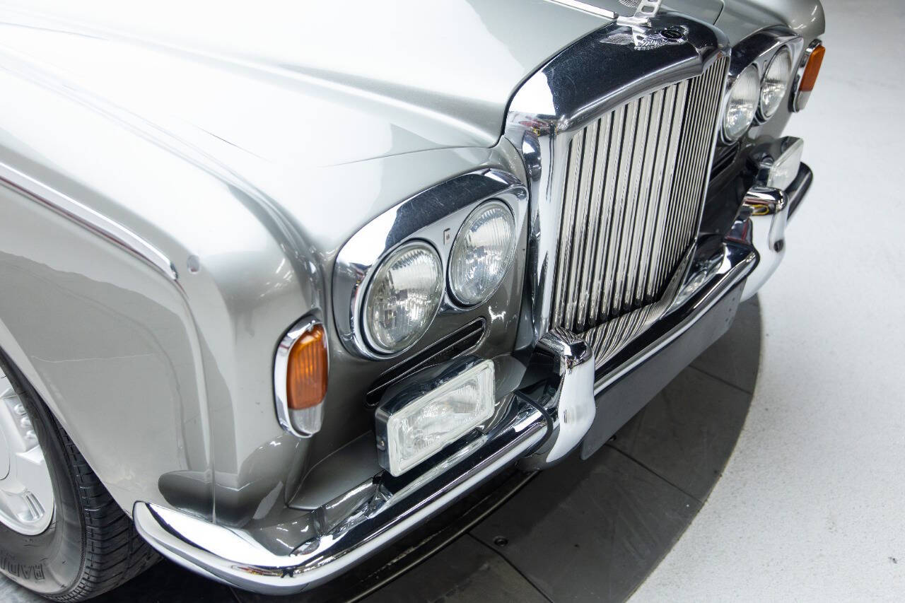 1967 Bentley T1 Saloon 30