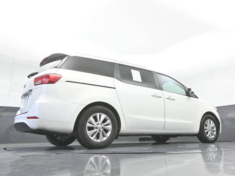 2017 Kia Sedona LX