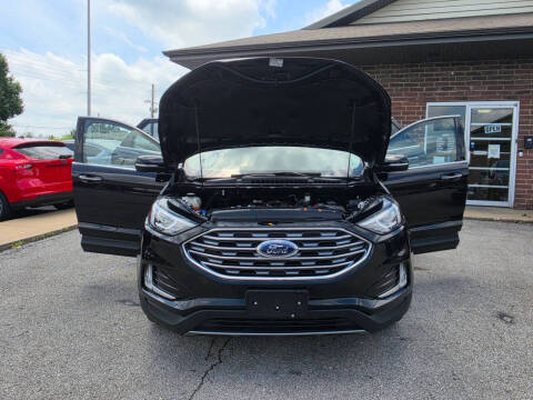 2019 Ford Edge Titanium