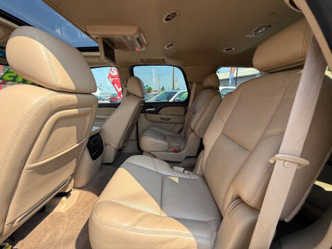 2010 GMC Yukon Denali