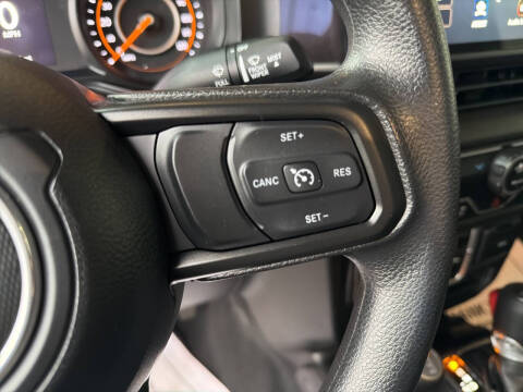 2025 Jeep Gladiator NightHawk