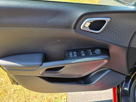 2020 Kia Soul GT-Line