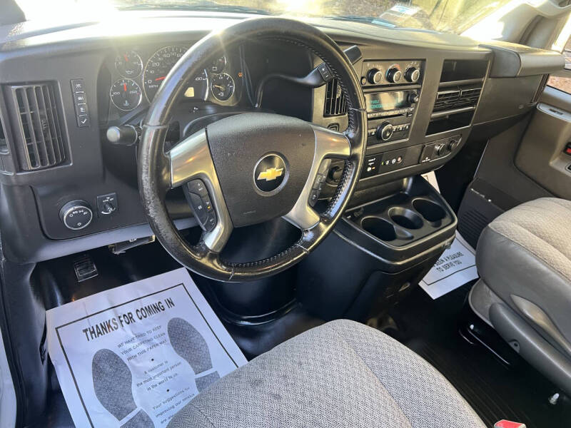 2019 Chevrolet Express 2500