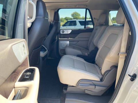 2023 Lincoln Navigator L Reserve