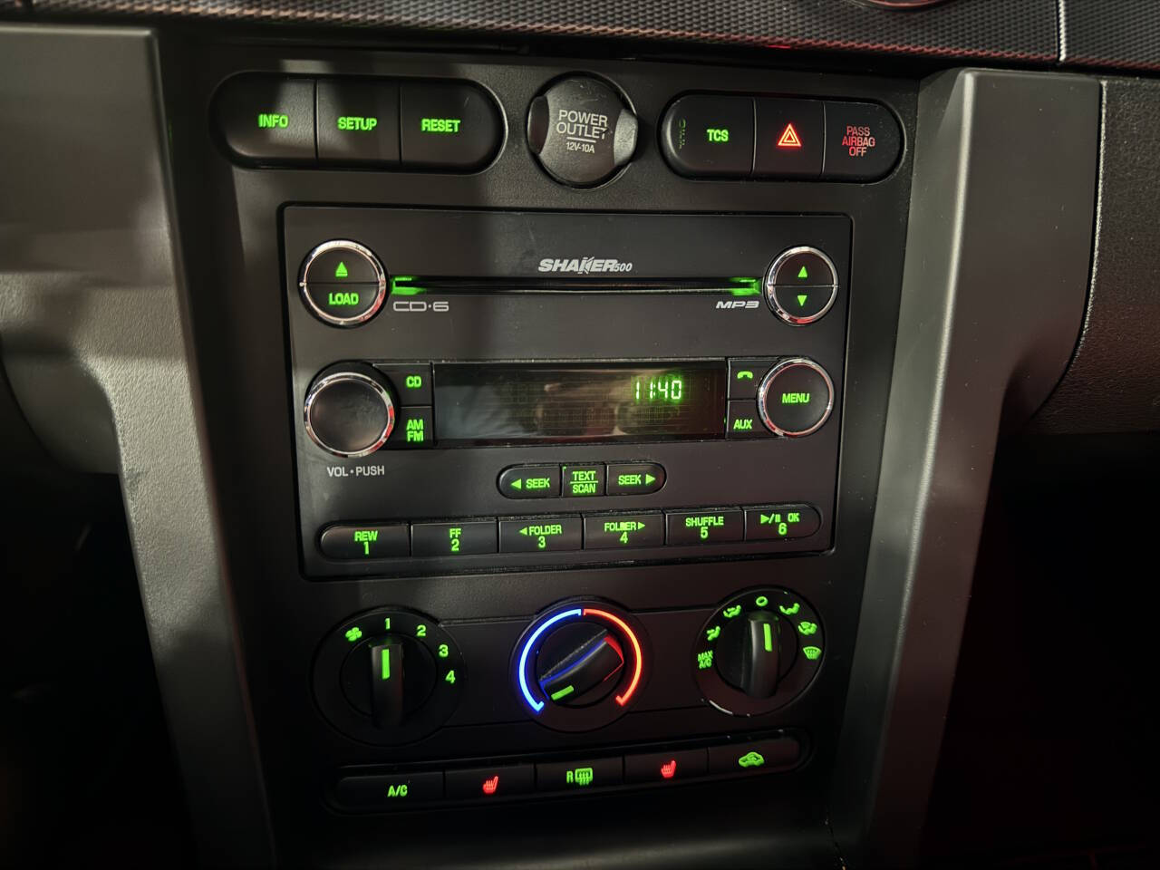 2008 Ford Mustang 47